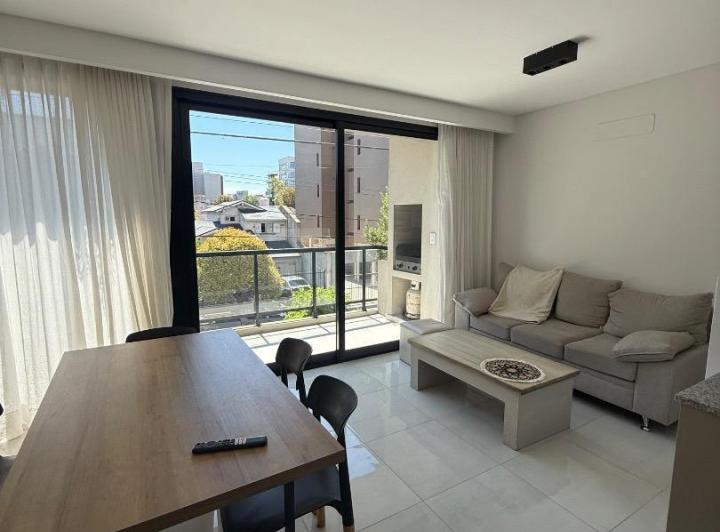 Departamento · 50m² · 2 Ambientes · 1 Cochera