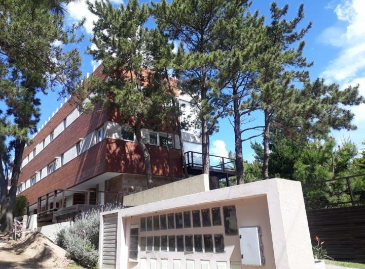 Departamento · 142m² · 3 Ambientes · 1 Cochera