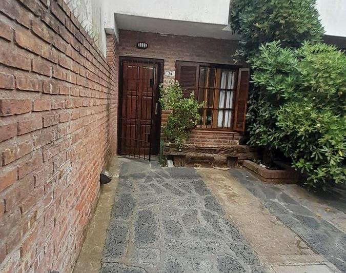 Departamento · 69m² · 5 Ambientes · 1 Cochera