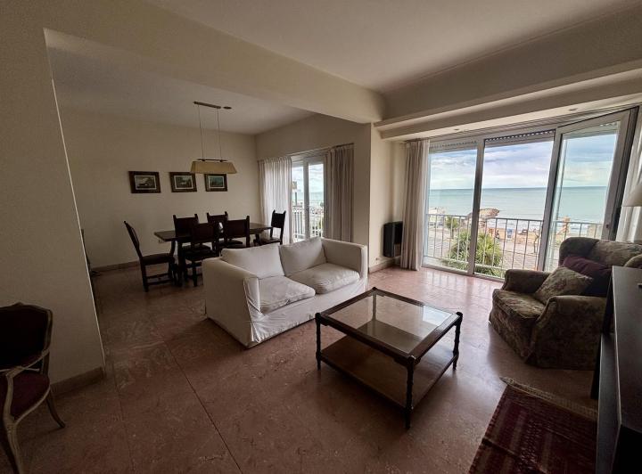 Departamento · 100m² · 4 Ambientes · 1 Cochera