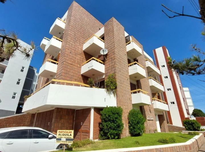 Departamento · 79m² · 3 Ambientes · 1 Cochera