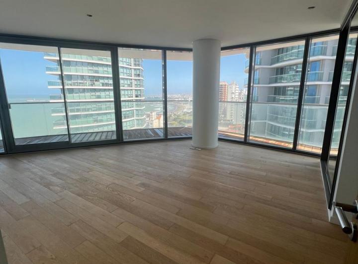 Departamento · 240m² · 4 Ambientes