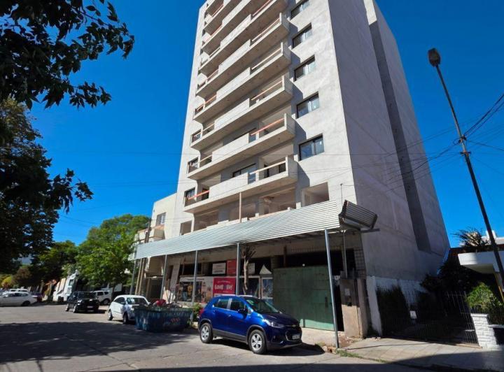 Departamento · 55m² · 2 Ambientes · 1 Cochera