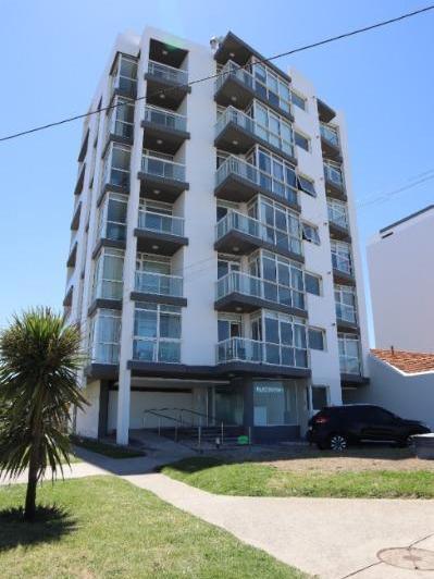 Departamento · 50ha · 2 Ambientes · 1 Cochera