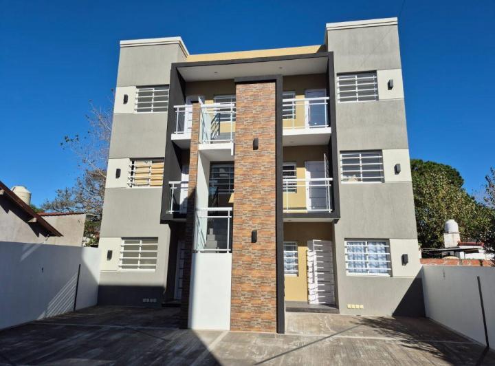 Departamento · 45m² · 3 Ambientes · 1 Cochera