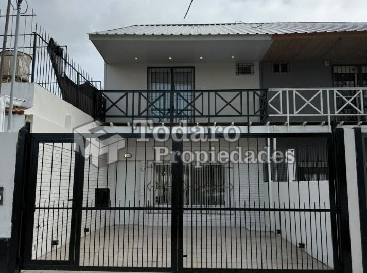Departamento · 80m² · 4 Ambientes · 2 Cocheras
