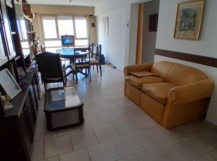 Departamento · 71m² · 4 Ambientes · 1 Cochera
