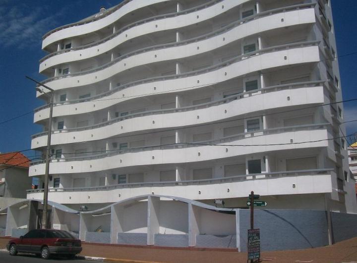 Departamento · 1m² · 2 Ambientes · 1 Cochera