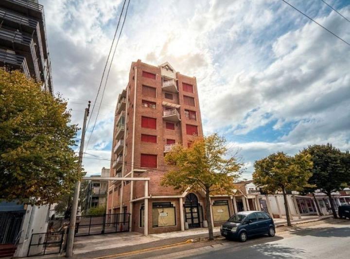 Departamento · 60m² · 3 Ambientes · 1 Cochera