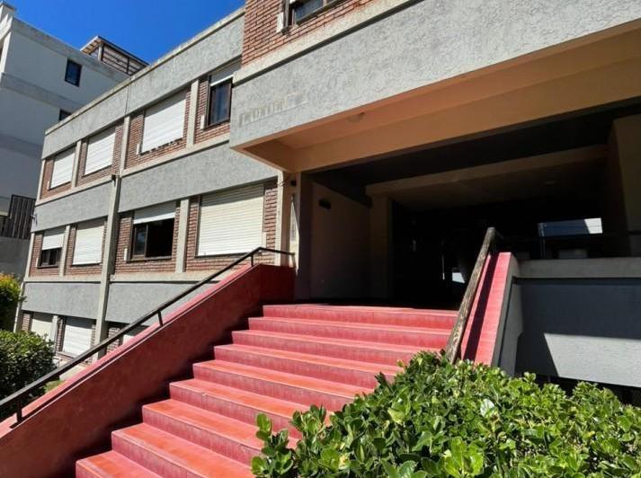 Departamento · 21m² · 2 Ambientes · 1 Cochera
