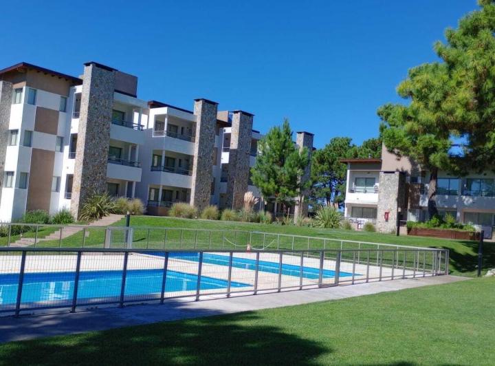 Departamento · 60m² · 2 Ambientes · 1 Cochera