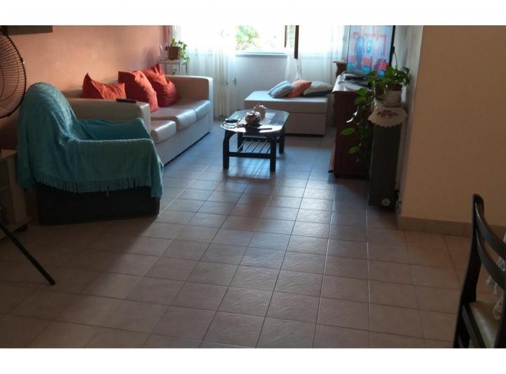 Departamento · 80m² · 4 Ambientes · 1 Cochera