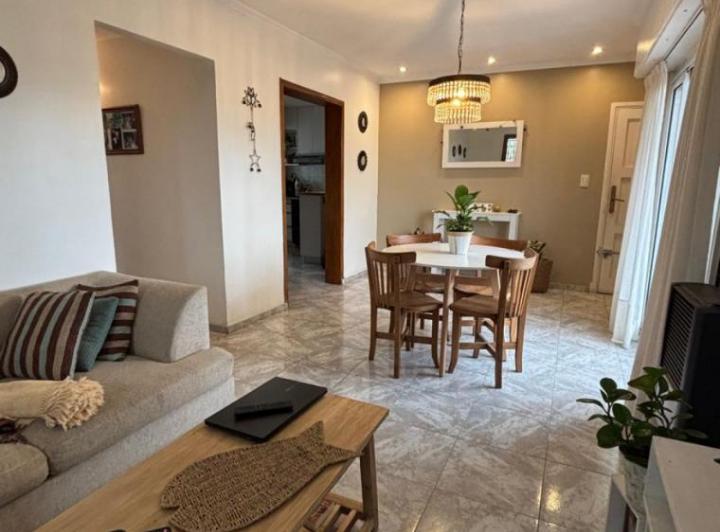 Departamento · 1m² · 3 Ambientes · 1 Cochera