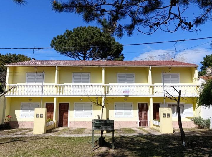 Departamento · 68m² · 3 Ambientes · 1 Cochera
