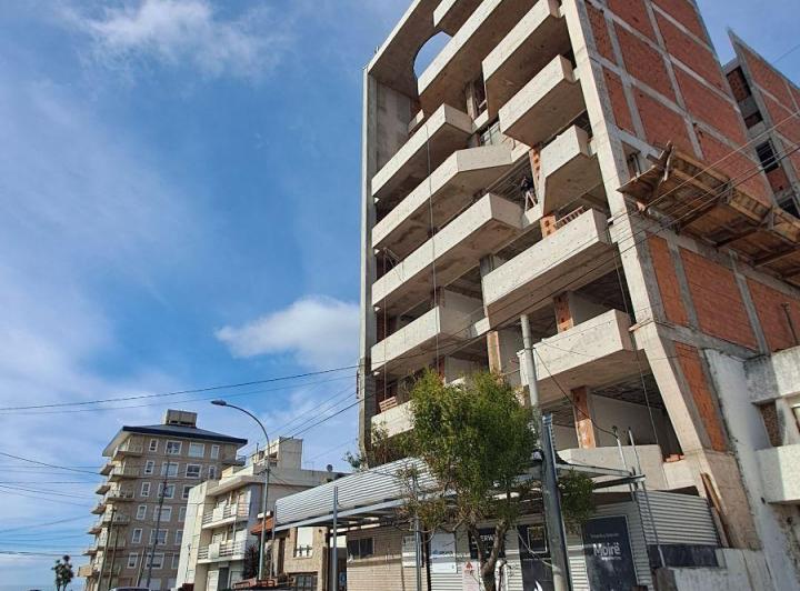 Departamento · 58m² · 2 Ambientes · 1 Cochera