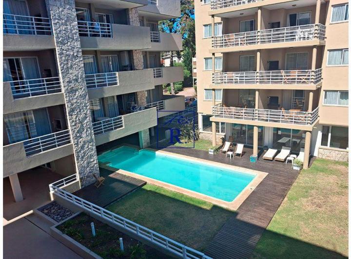 Departamento · 52m² · 2 Ambientes · 1 Cochera