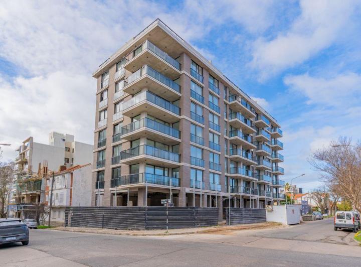 Departamento · 155m² · 4 Ambientes · 1 Cochera