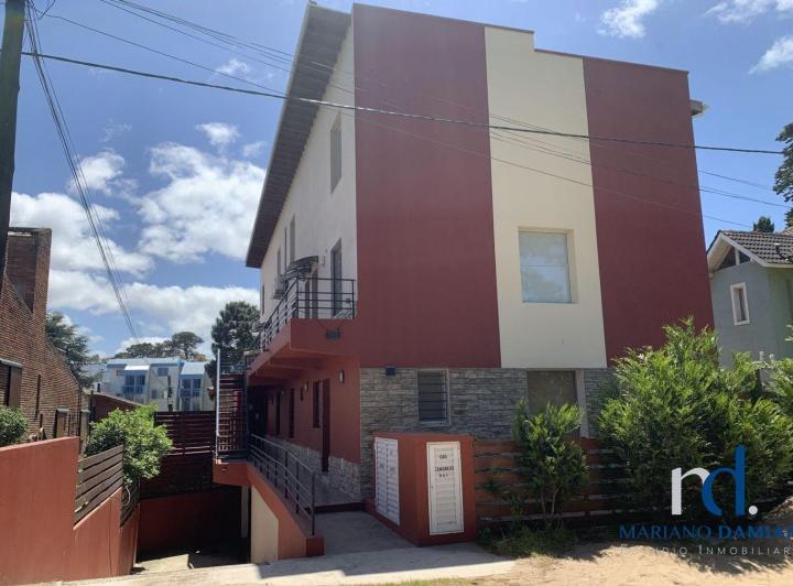Departamento · 80m² · 3 Ambientes · 1 Cochera