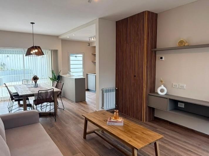 Departamento · 80m² · 4 Ambientes · 2 Cocheras