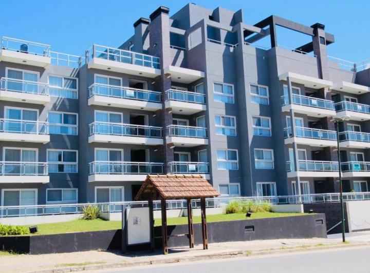 Departamento · 63m² · 2 Ambientes · 1 Cochera