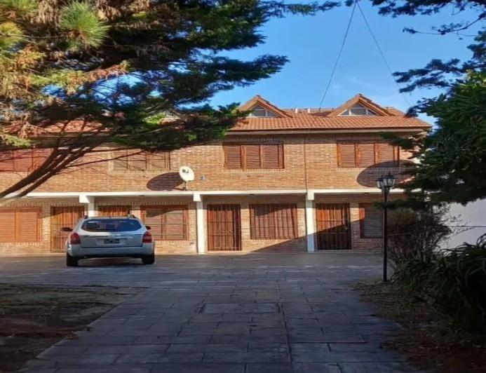 Departamento · 81m² · 4 Ambientes · 1 Cochera