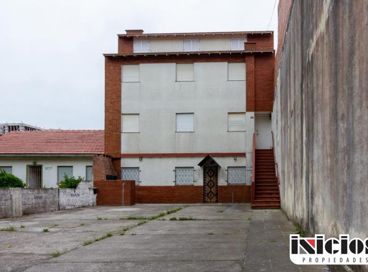 Departamento · 1m² · 3 Ambientes · 1 Cochera