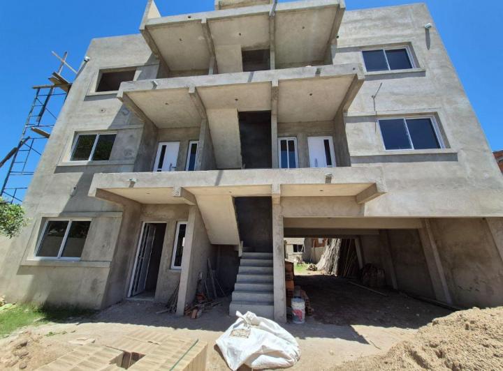 Departamento · 50m² · 3 Ambientes · 1 Cochera