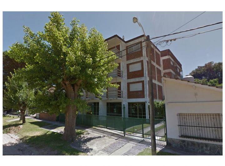 Departamento · 40m² · 2 Ambientes · 1 Cochera