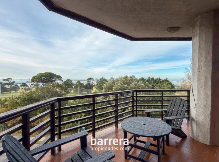 Departamento · 135m² · 4 Ambientes · 2 Cocheras