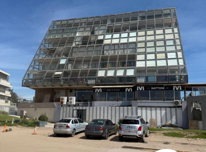 Departamento · 60m² · 2 Ambientes · 1 Cochera