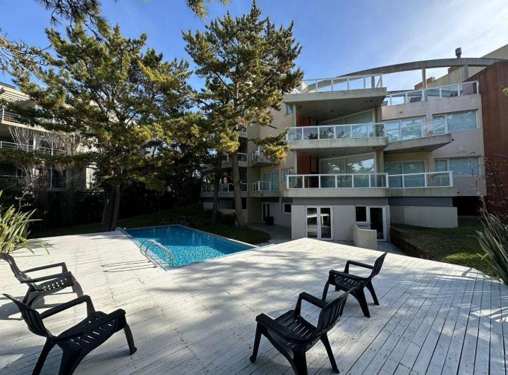 Departamento · 64m² · 3 Ambientes · 1 Cochera