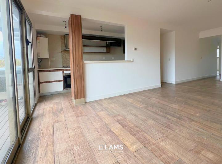 Departamento · 85m² · 3 Ambientes · 1 Cochera