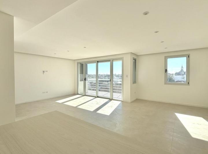 Departamento · 100m² · 3 Ambientes · 2 Cocheras