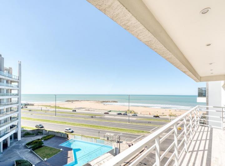 Departamento · 90m² · 3 Ambientes · 1 Cochera