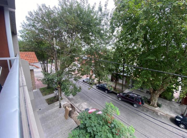 Departamento · 60m² · 2 Ambientes · 1 Cochera