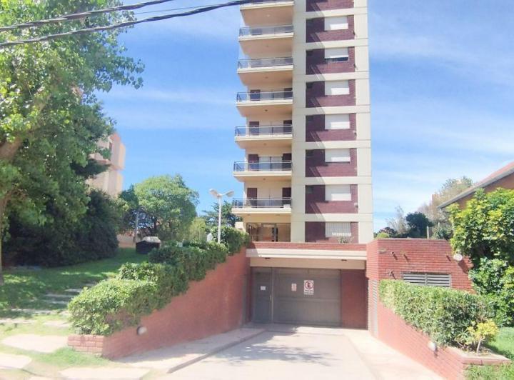 Departamento · 95m² · 3 Ambientes · 1 Cochera