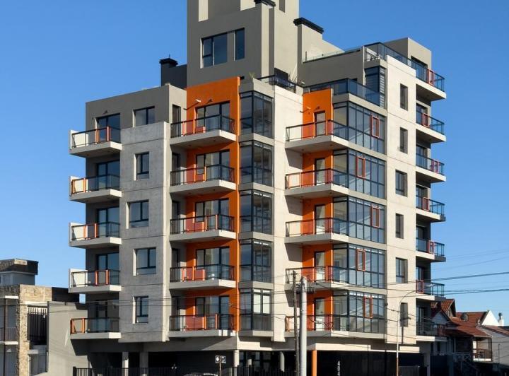 Departamento · 82m² · 3 Ambientes · 1 Cochera