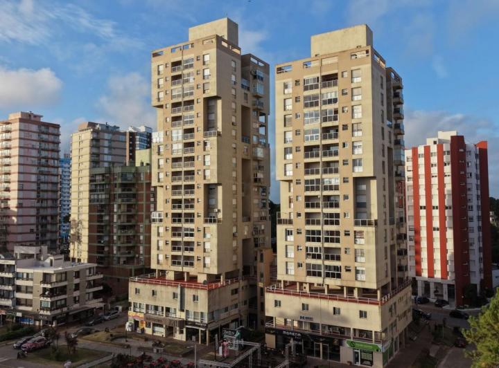 Departamento · 60m² · 3 Ambientes · 1 Cochera