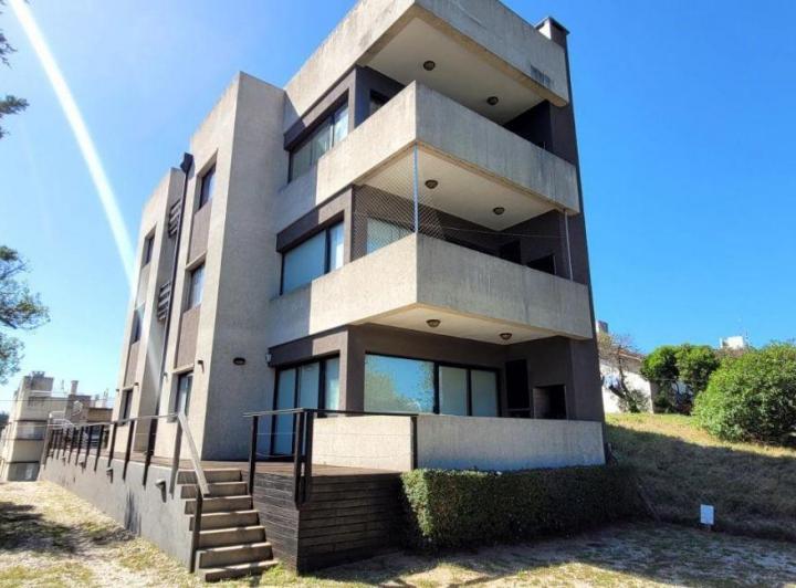Departamento · 55m² · 3 Ambientes · 1 Cochera