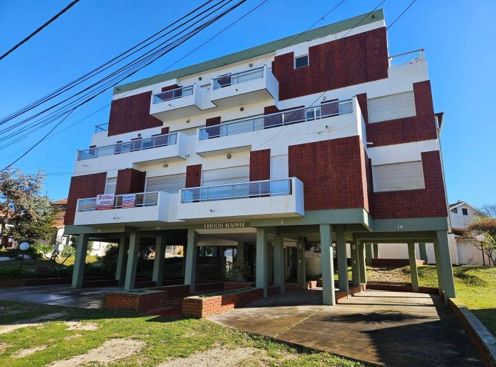 Departamento · 63m² · 4 Ambientes · 1 Cochera