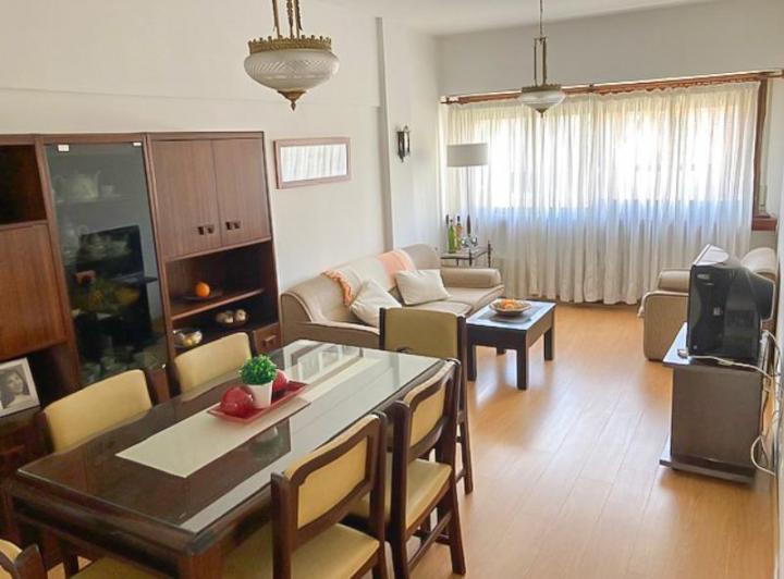 Departamento · 47m² · 2 Ambientes · 1 Cochera
