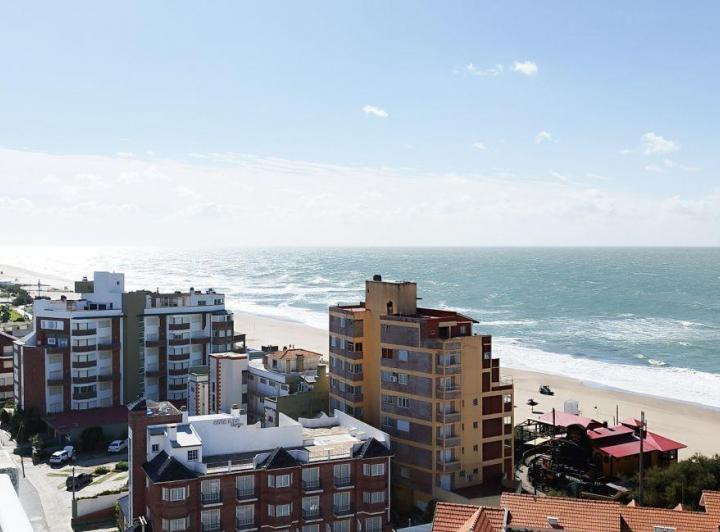 Departamento · 85m² · 4 Ambientes · 1 Cochera