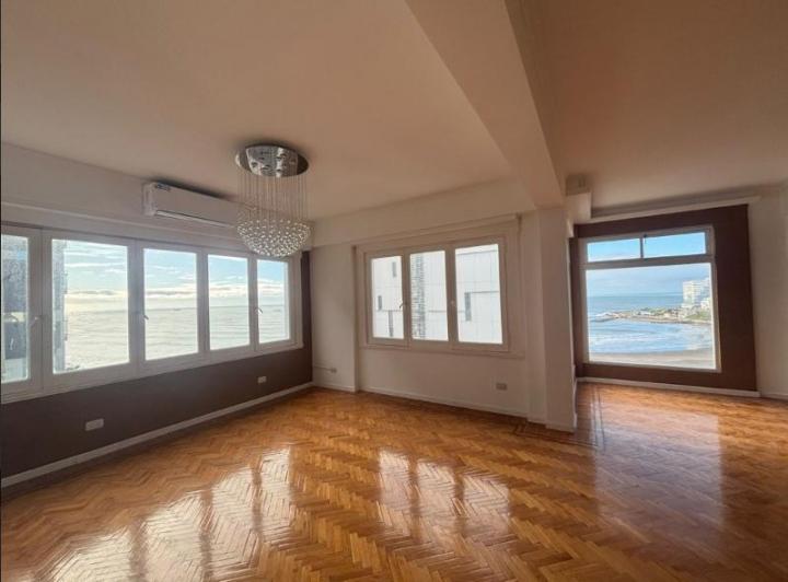Departamento · 4 Ambientes · 1 Cochera