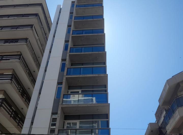 Departamento · 90m² · 2 Dormitorios · 1 Cochera