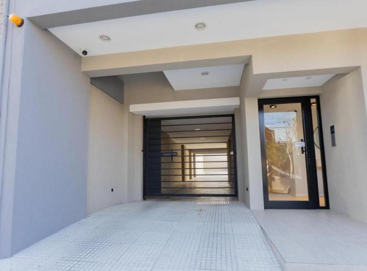 Departamento · 51m² · 2 Ambientes · 1 Cochera