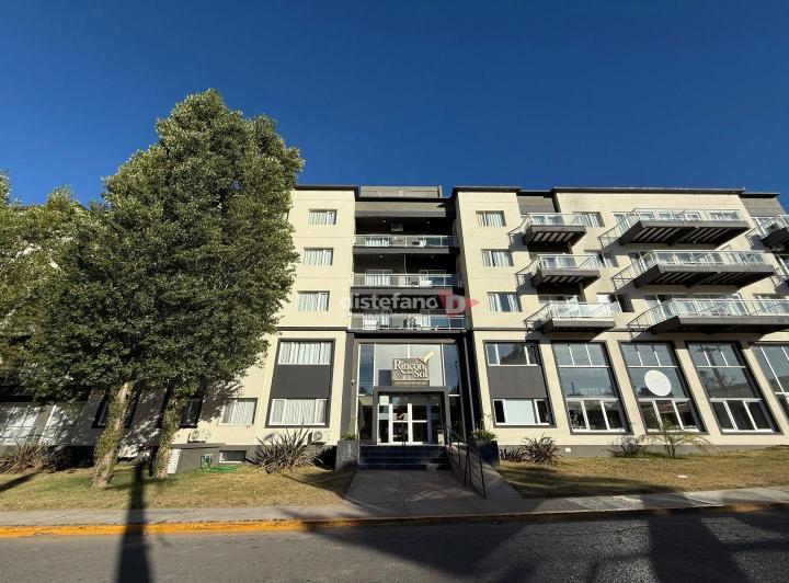 Departamento · 60m² · 2 Ambientes · 1 Cochera