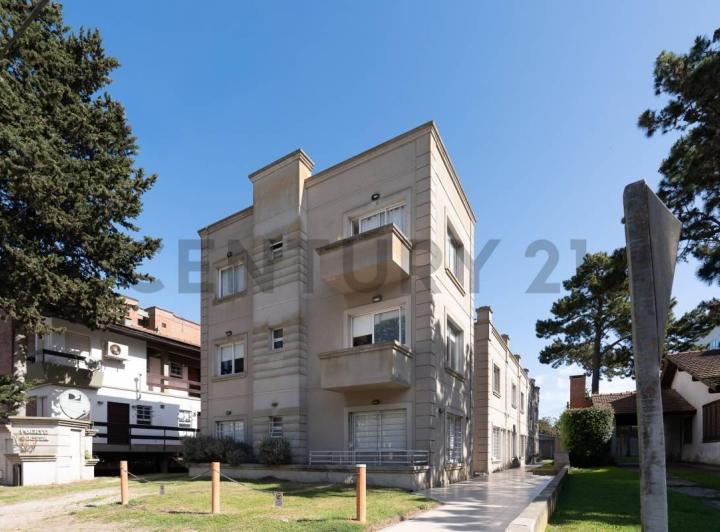 Departamento · 110m² · 4 Ambientes · 1 Cochera