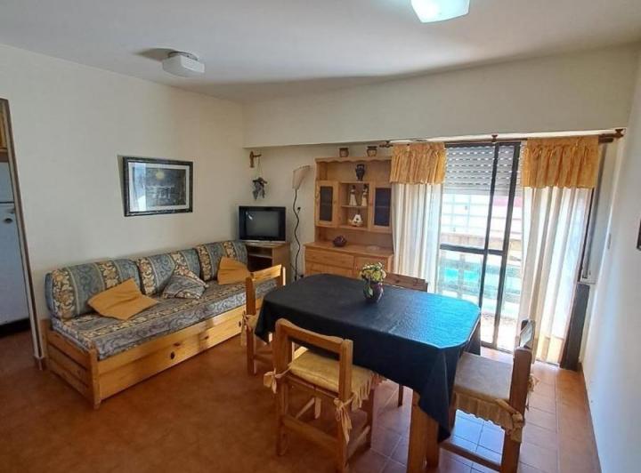 Departamento · 43m² · 2 Ambientes · 1 Cochera
