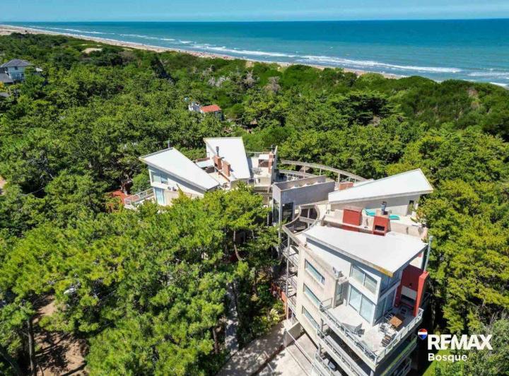Departamento · 65m² · 3 Ambientes · 1 Cochera