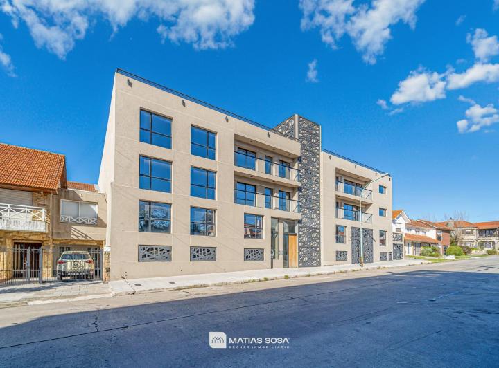 Departamento · 50m² · 2 Ambientes · 1 Cochera